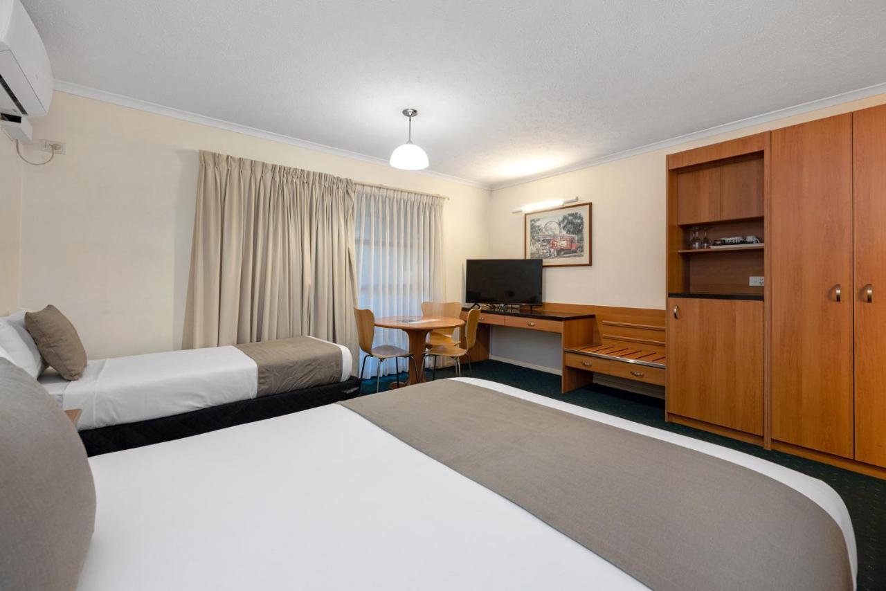 Pegasus Motor Inn And Serviced Apartments Hamilton Экстерьер фото