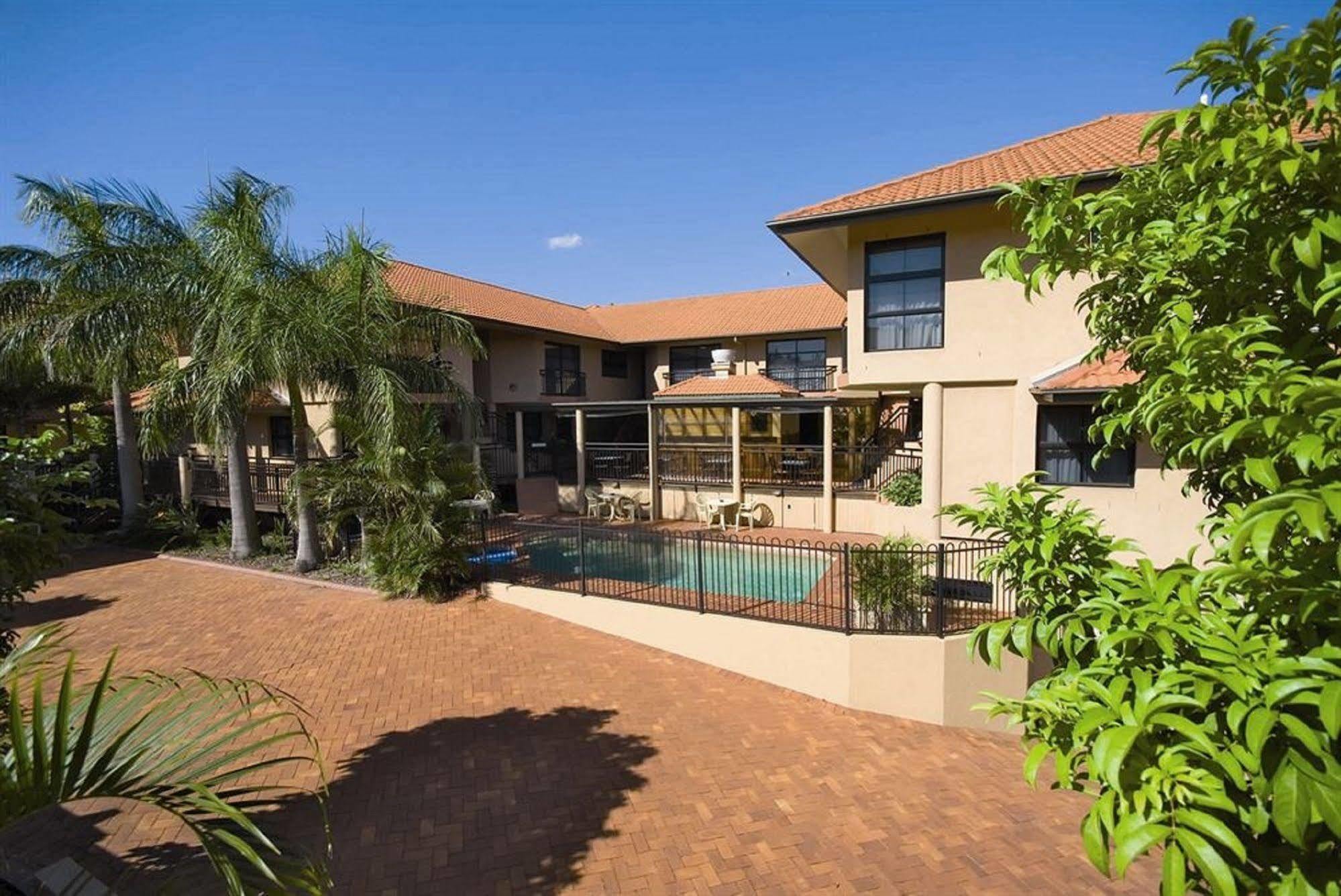 Pegasus Motor Inn And Serviced Apartments Hamilton Экстерьер фото